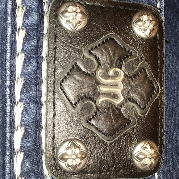 Jeans - Picture 4 of 4